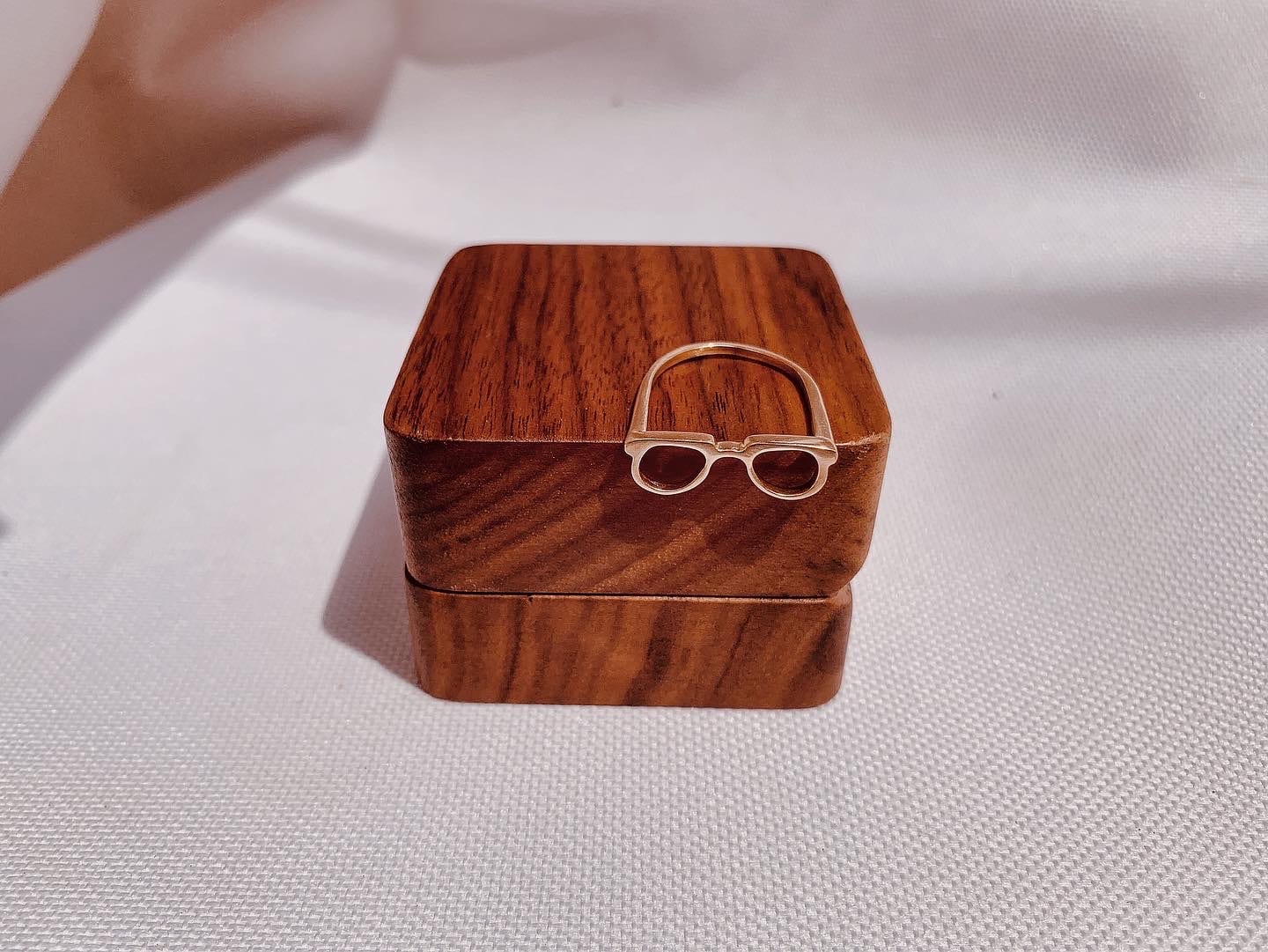 Glasses Ring - Image 2
